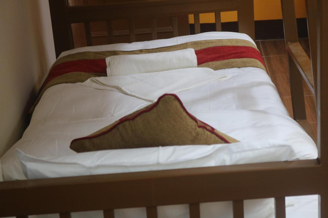 Nepalaya Home Hostel Катманду Екстер'єр фото