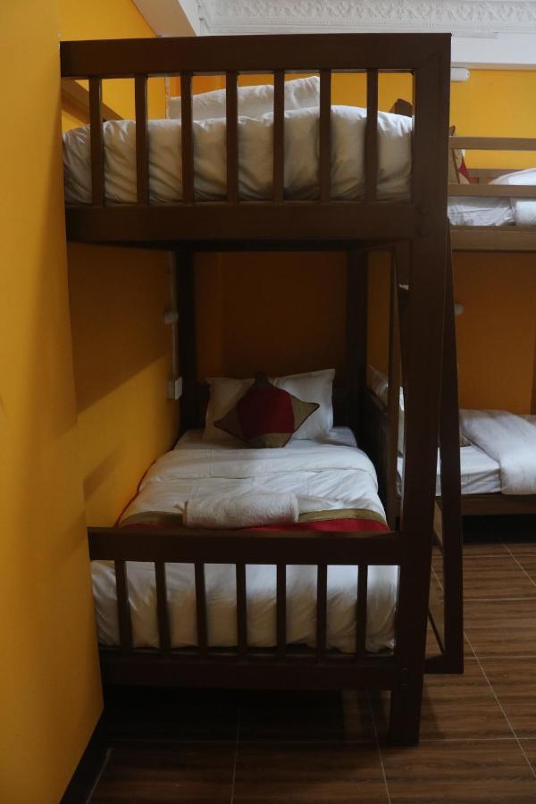 Nepalaya Home Hostel Катманду Екстер'єр фото